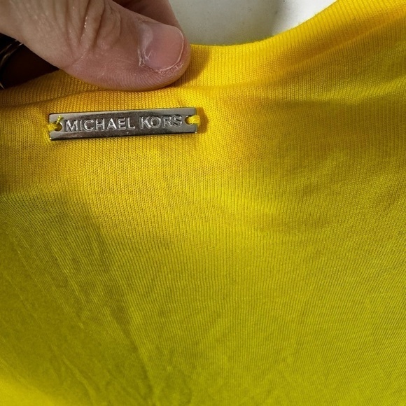 NWT Micheal Kors YELLOW SHEER shirt SIZE medium flowy - Picture 5 of 7